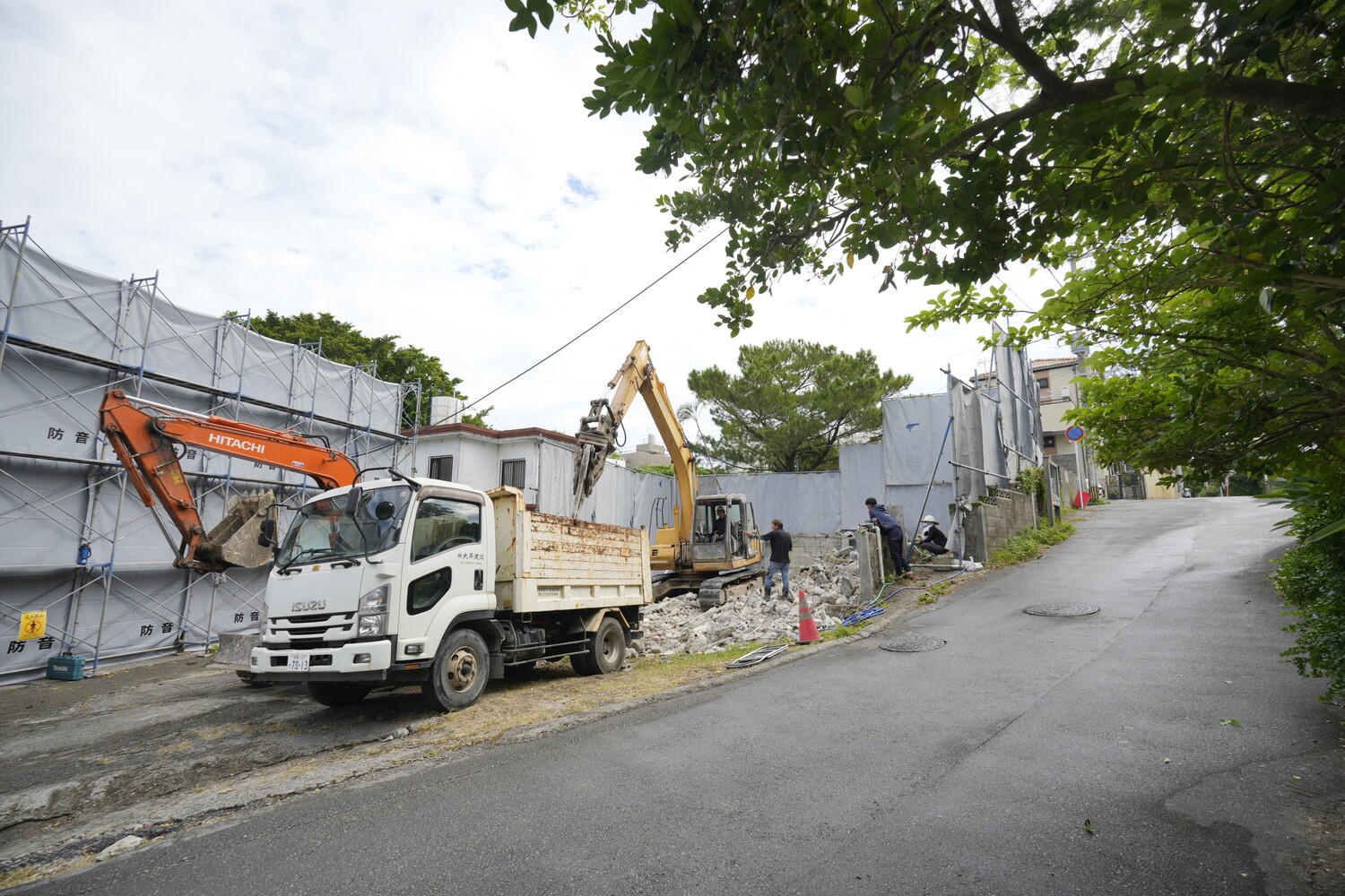 首里劇場解体工事