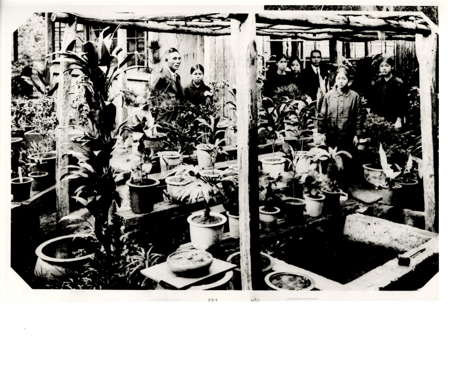 沖縄県首里市立女子工芸学校　卒業記念写真帖　1931年